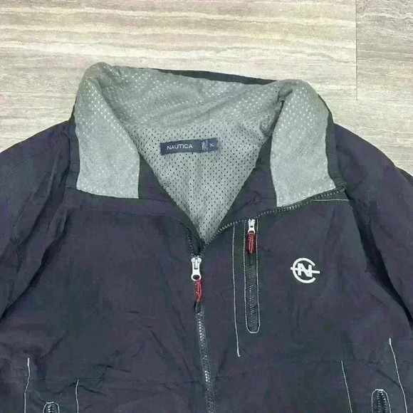 Nautica Men's Black Windbreaker Jacket - Size XL - Drawstring Cord Pockets - Picture 6 of 10